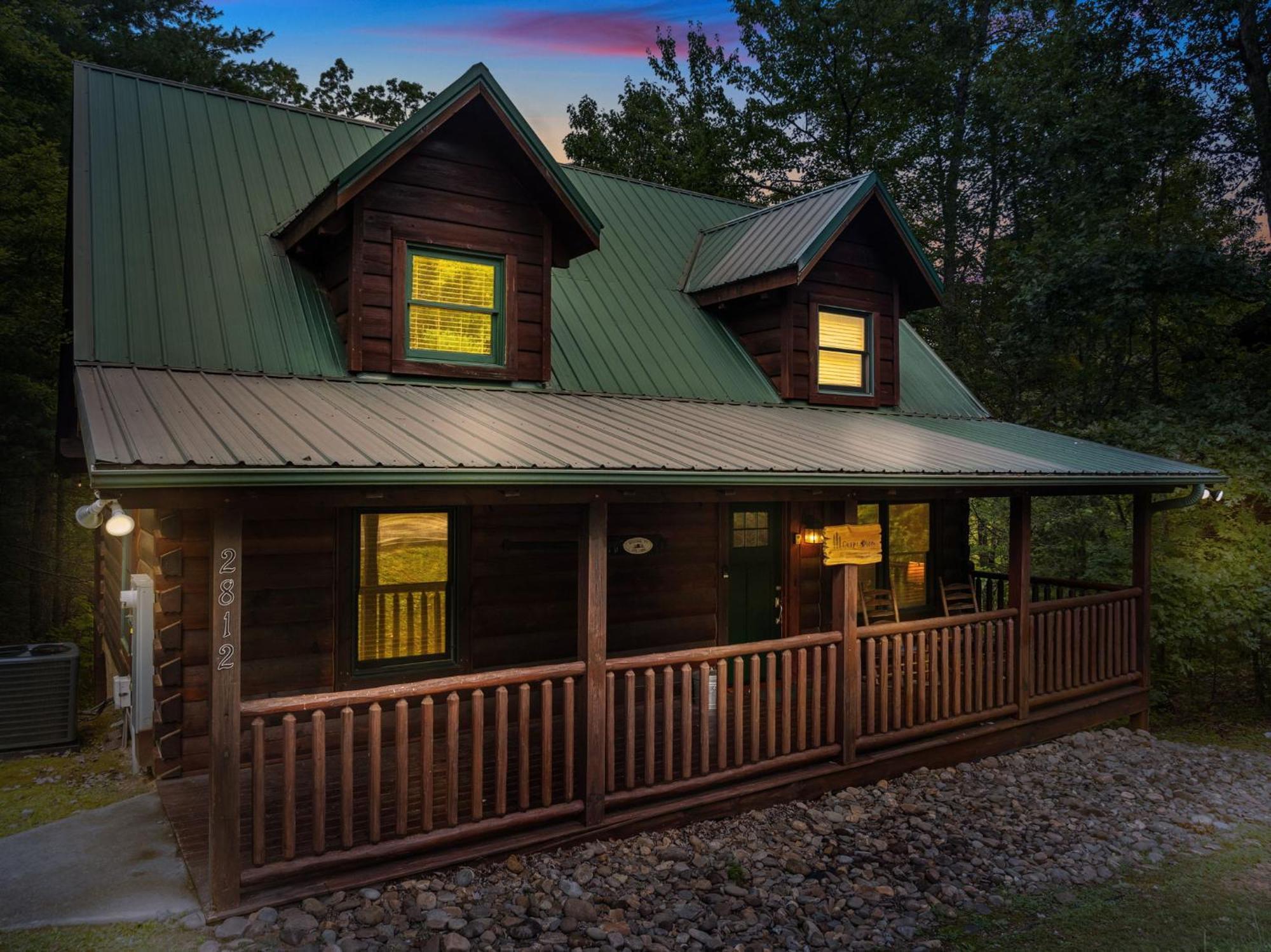 Elegant & Cozy Cabin Near Pigeon Forge Sevierville Buitenkant foto