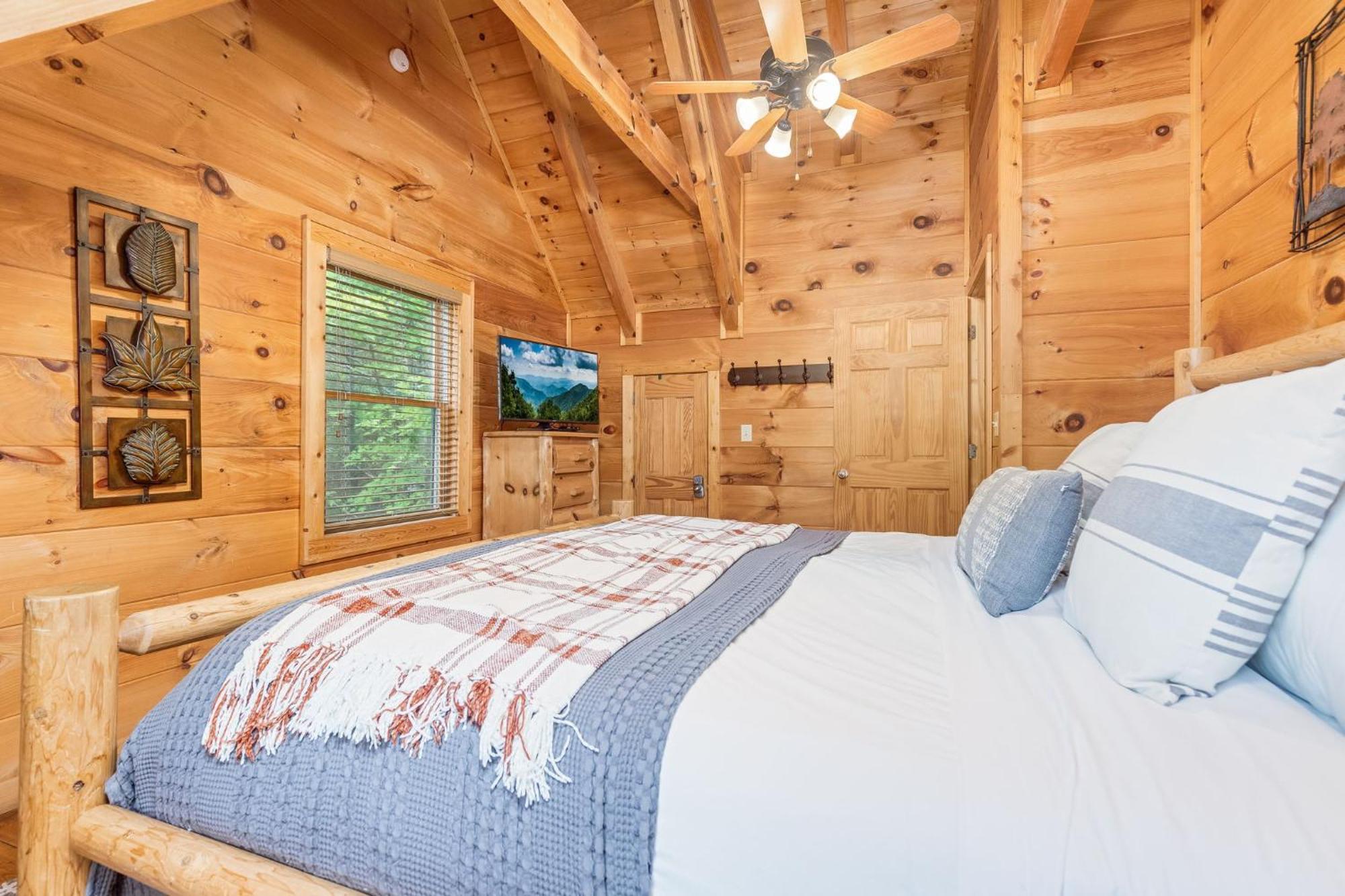 Elegant & Cozy Cabin Near Pigeon Forge Sevierville Buitenkant foto